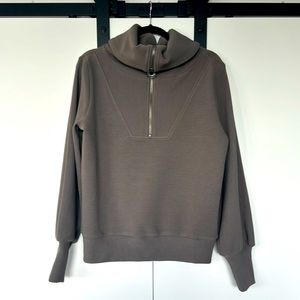 Barley Vine Half Zip pullover